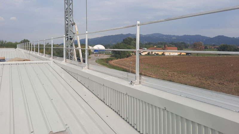 Parapetto tetto industriale